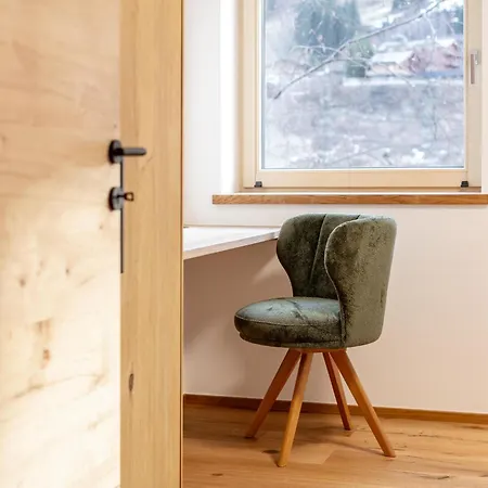 Haus Tauernblick 2 Appartement *