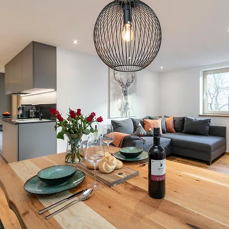 Haus Tauernblick 2 * Jochberg